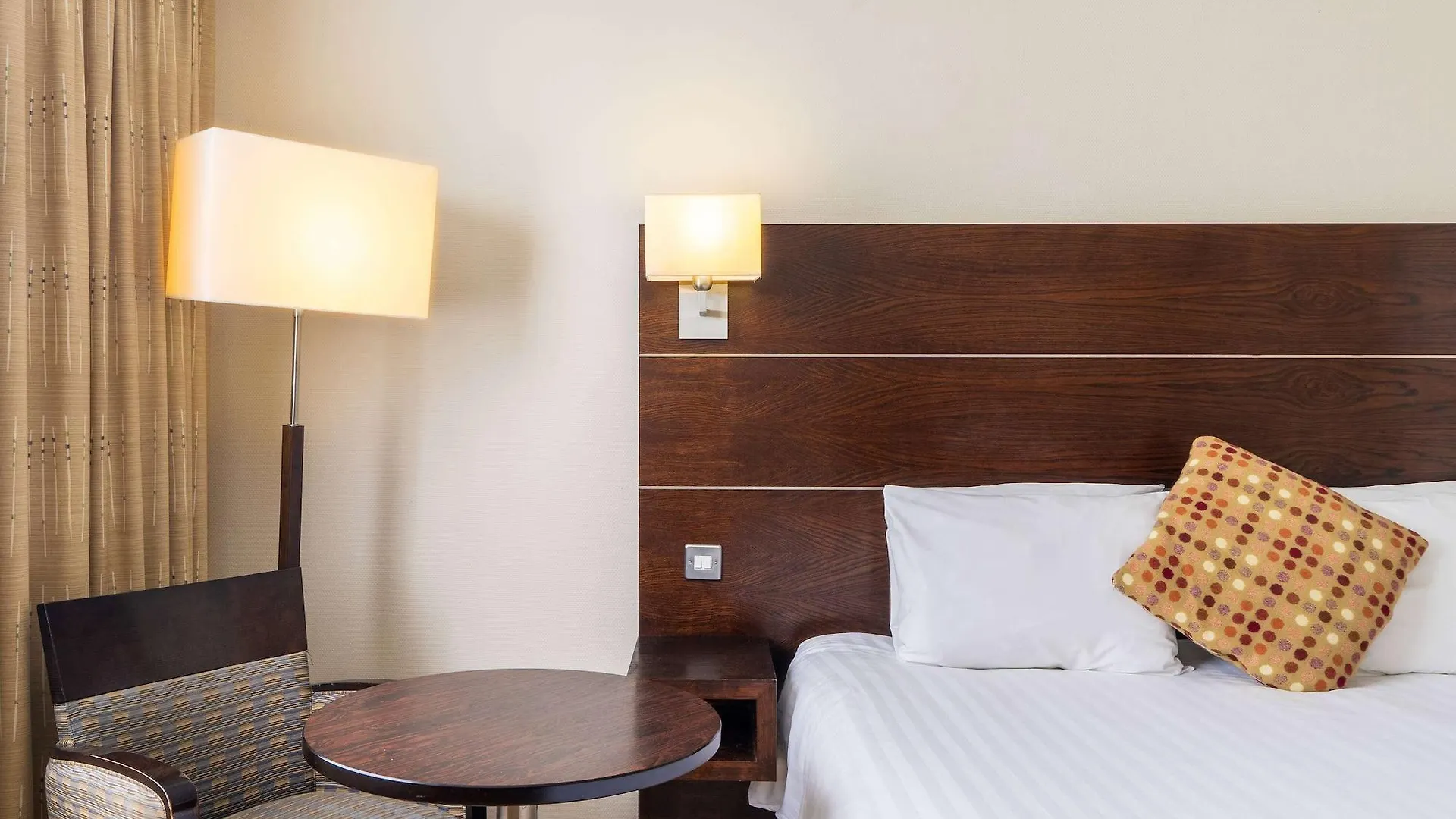 Jupiter Hotel וות'רבי בריטניה