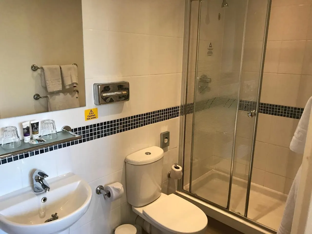 Jupiter Hotel וות'רבי 3*,  בריטניה